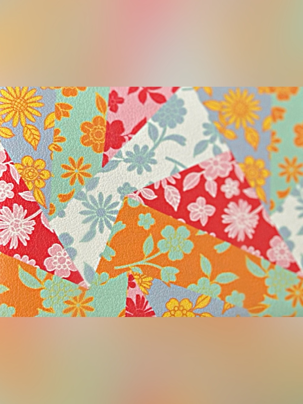 Flower Power Patchwork Zip Around Wristlet 🌸 - Picture 6 of 13